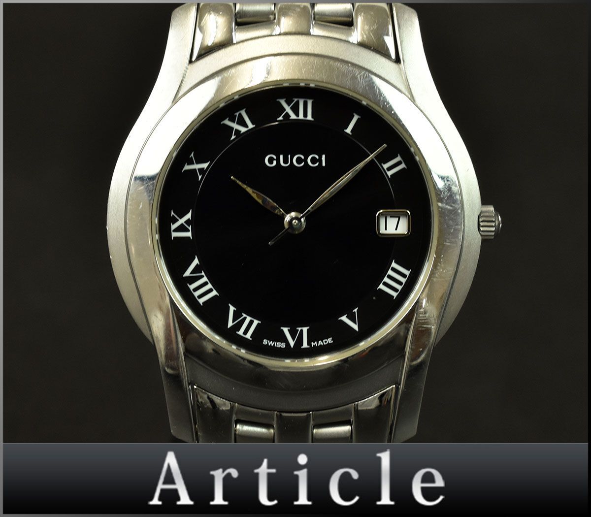 172206◆動作確認済 GUCCI グッチ メンズウォッチ 腕時計 クォーツ 5500M デイト 3針 アナログ ラウンド SS ブラック シルバー/ D_画像1