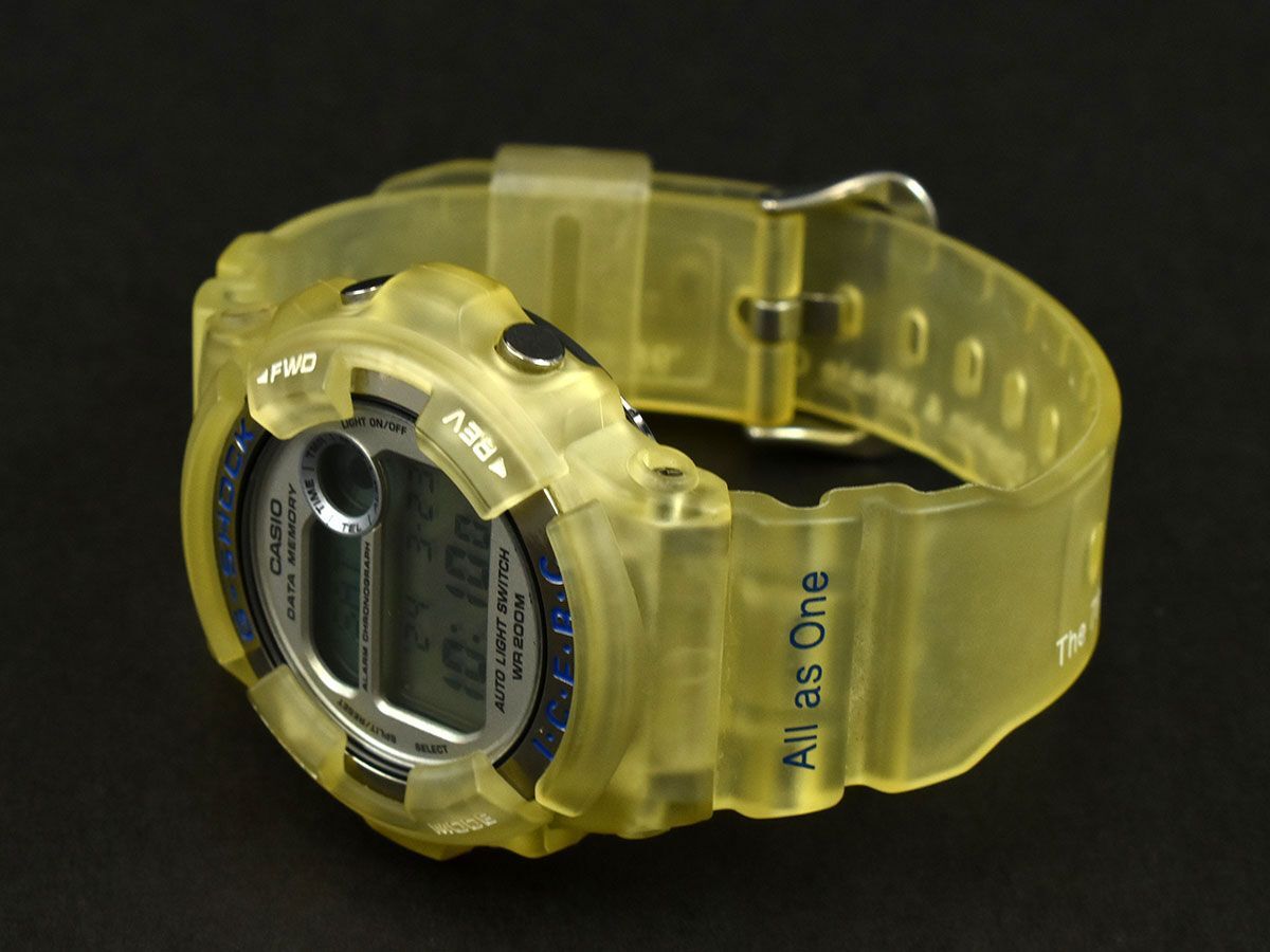 176537◆美品 動作確認済 CASIO カシオ G-SHOCK Gショック イルクジ 腕時計 クォーツ DW-9200K デジタル 樹脂 イエロー メンズ/ D_画像4