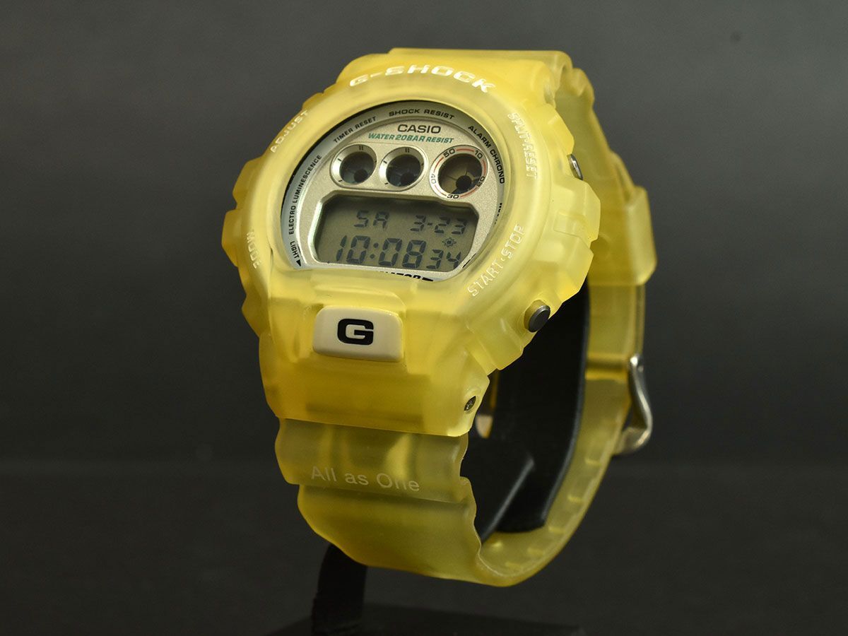 176543◆美品 動作確認済 CASIO カシオ G-SHOCK Gショック イルクジ 腕時計 クォーツ DW-6900K デジタル 樹脂 イエロー メンズ/ D_画像2