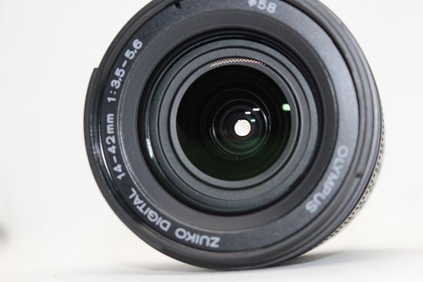 ■美品■オリンパス OLYMPUS ZUIKO DIGITAL 14-42mm F3.5-5.6 ED フォーサーズマウント用レンズ Lens #Z3405_画像1