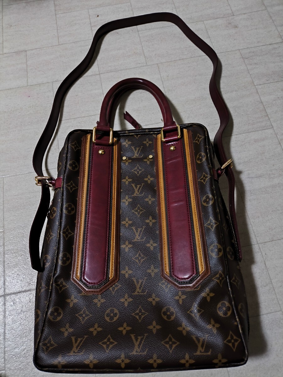 　美品【LOUIS VUITTON】ルイヴィトン モノグラム ベキア ポルトドキュマン ヴェルティカル 2WAYショルダーバッグ ハンドバッグM95530 _画像6