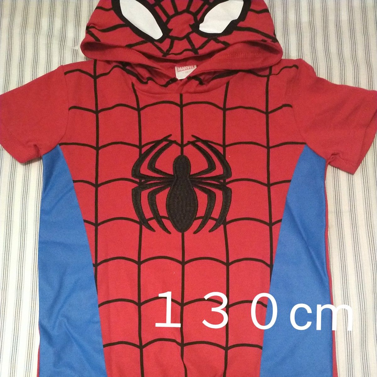スパイダーマン　新品未使用　なりきり半袖Ｔシャツ 130cm