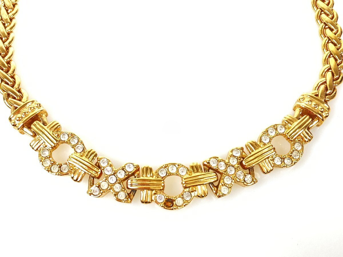 全ての スワロフスキー SWAROVSKI ラインストーン デザイン ネックレス トップ幅:9.3cm ゴールドカラー YAS-11112 ネックレス、ペンダント、チョーカー
