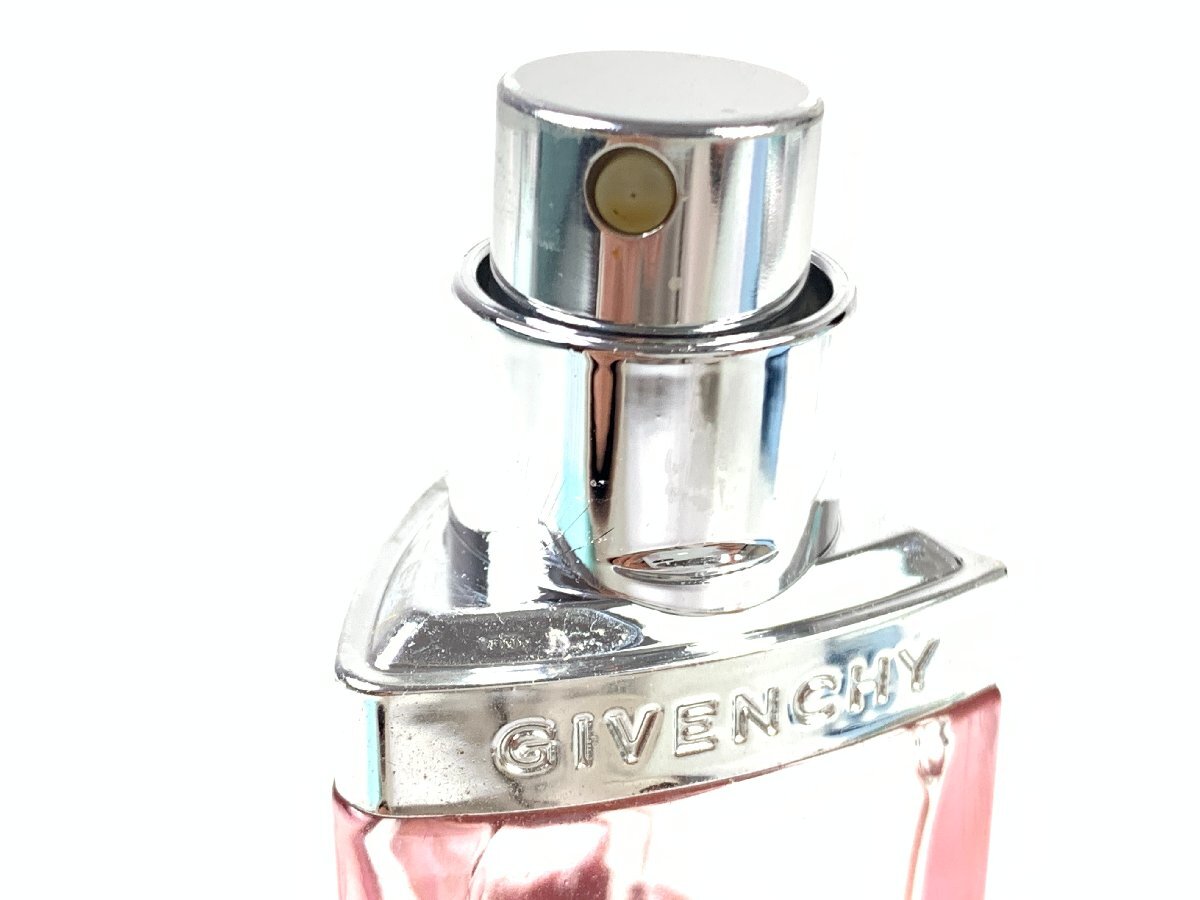  Givenchy 　GIVENCHY　...　 туалетная вода  　 спрей 　30ml　 остаток ： 80% 　YK-4893