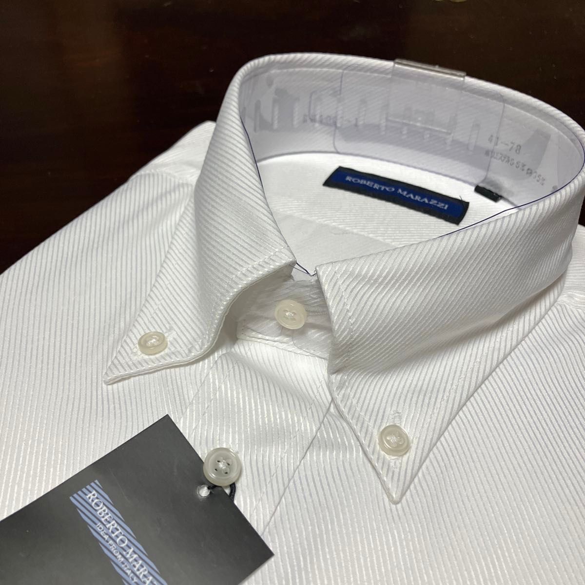 ROBERTOMARAZZI 白織柄バイアス　ツイルワイシャツ　L(42-78)ボタンダウン イージーケア