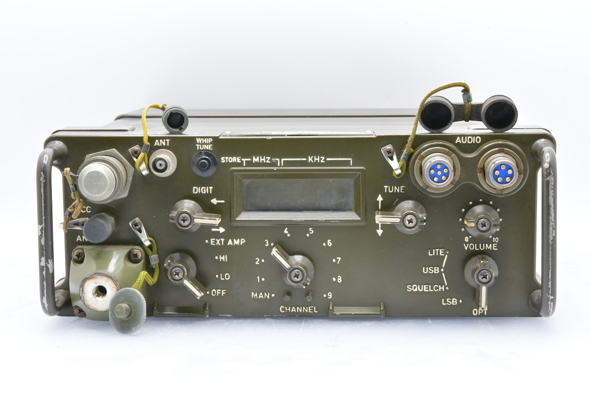 Bibian 比比昂- 動作未確認RADIO SET PRC-1099 軍用無線機 Bibian 比比昂- 動作未確認RADIO SET PRC-1099 軍用無線機