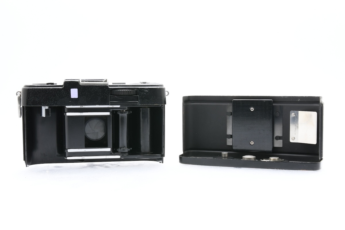 LYMPUS PEN W / E.Zuiko-W 25mm F2.8 オリンパス フィルムカメラ MFコンパクト ジャンク品の画像3