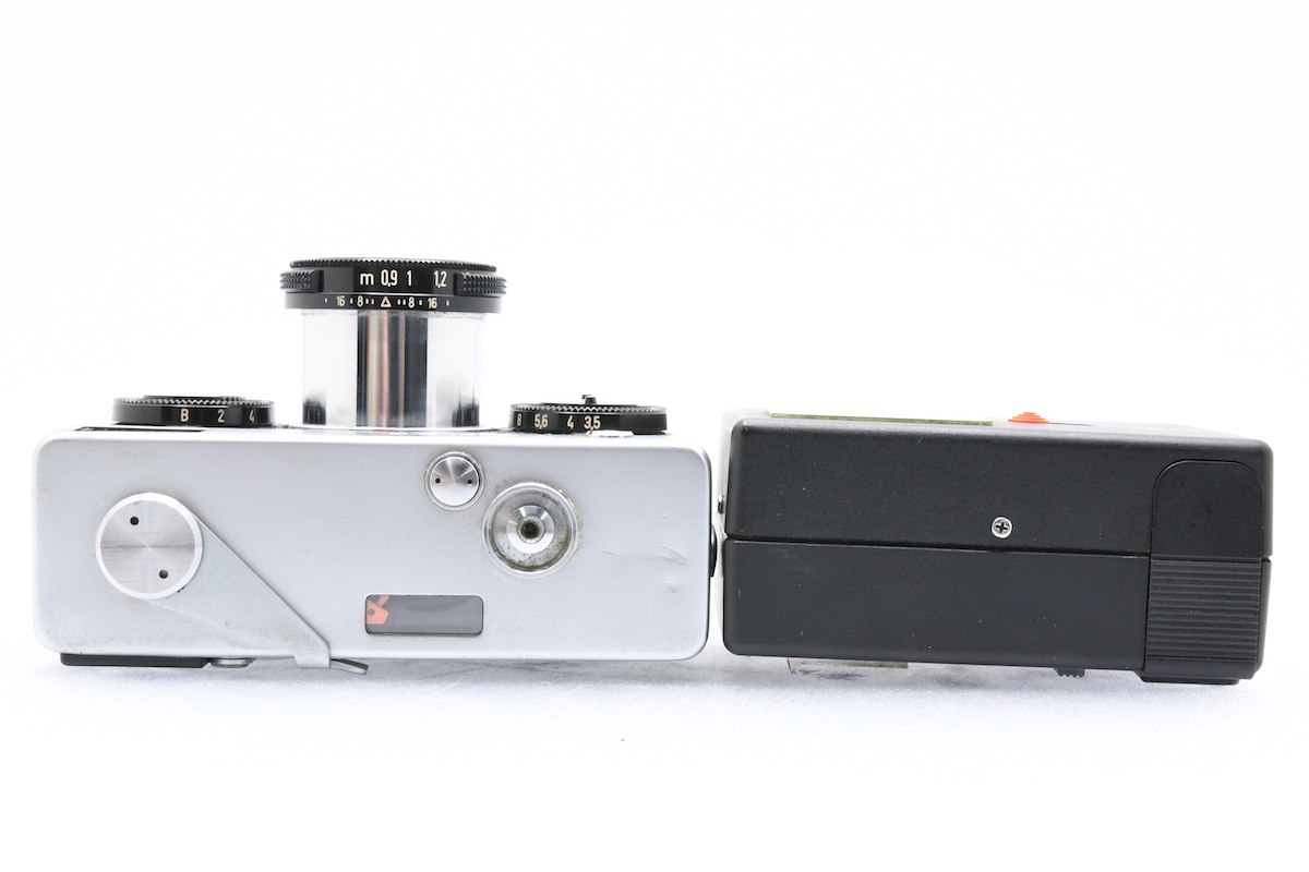 Rollei 35 シルバー + 純正ストロボ 121BC ローライ MFコンパクトフィルムカメラ 目測式 SINGAPOREの画像4