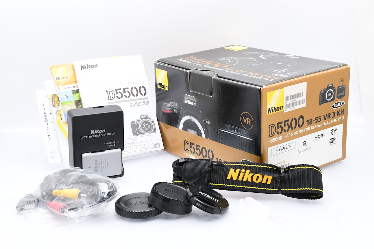 Nikon D5500 + DX VR AF-S NIKKOR 18-55mm F3.5-5.6G II ニコン デジタル一眼レフカメラ ズームレンズ