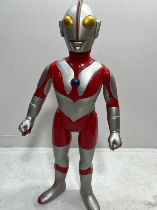 入手困難 絶版品 1988年 バンダイ製 ウルトラマン BIG SIZE ビッグサイズ ウルトラマン ソフビフィギュアの画像1