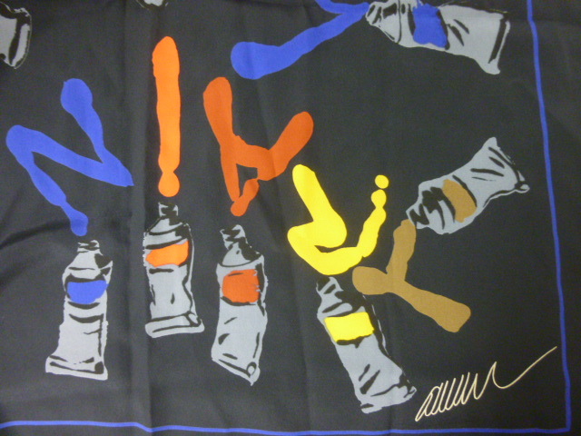 【M40237】LOUIS VUITTON ルイ・ヴィトン スカーフ 絵具柄 ブラック×マルチカラー 大判スカーフ タグ無しの画像5