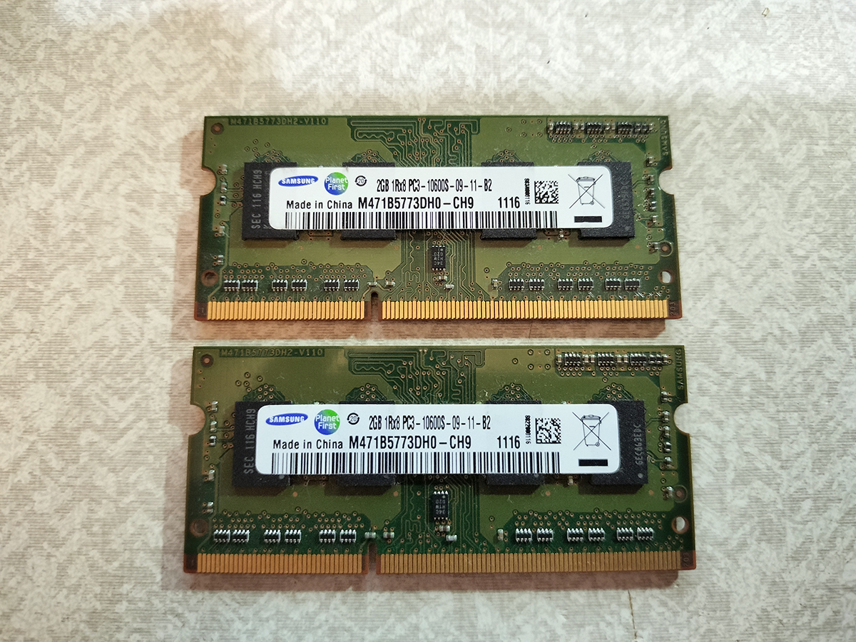 送料185円 sumsung DDR3 1333MHz PC3-10600s 204Pin SODIMM (2GB×2枚)計4GB ノートPC用メモリ_画像1