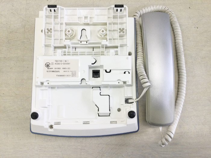 ★本州送料無料★ saxa（サクサ）TD710(W) 18ボタン標準電話機(白) 中古リユースビジネスフォン (管理番号1375）_画像5