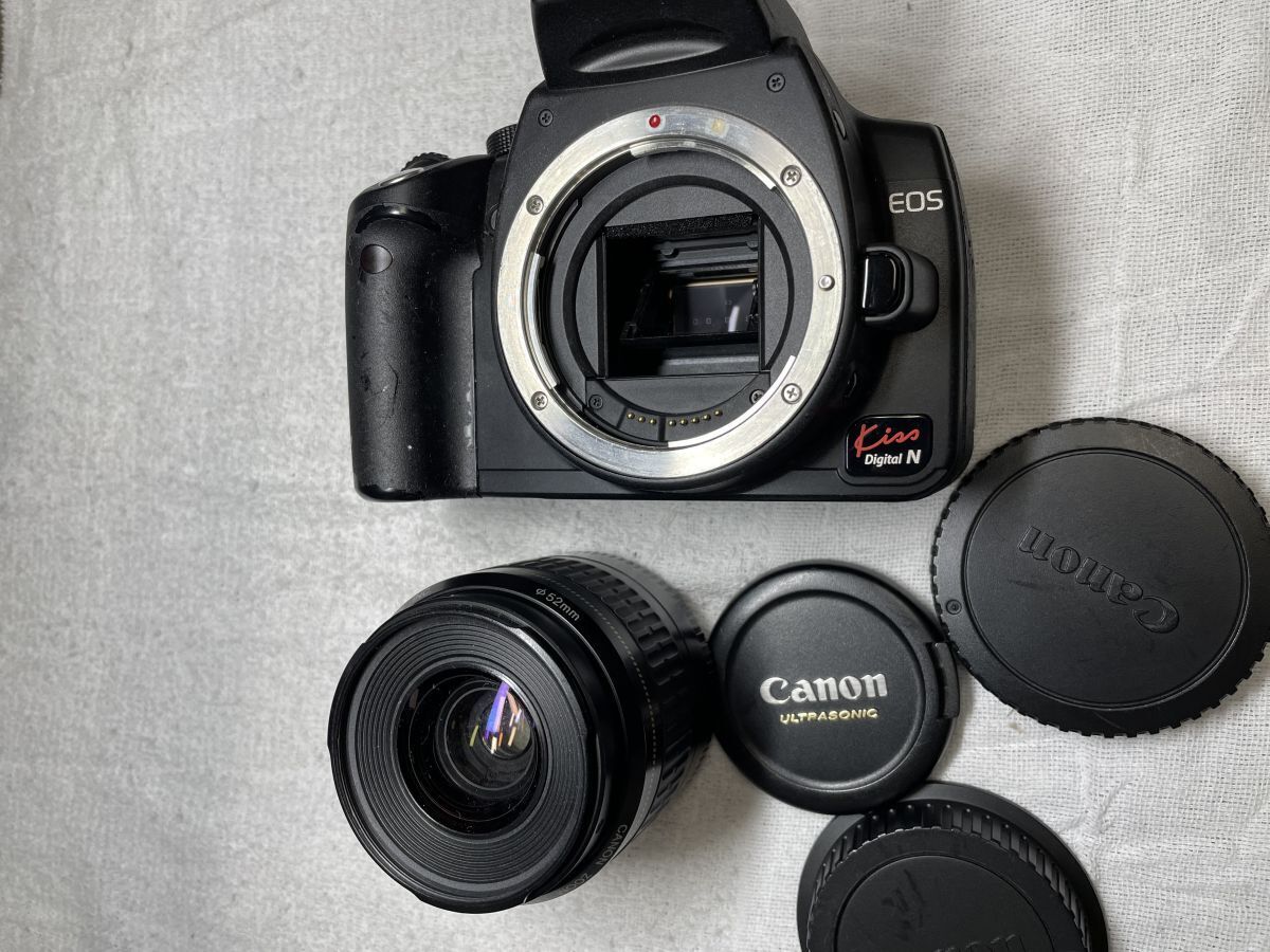 Canon EOS Kiss Digital N / CANON ZOOM LENS EF 35-80mm F4-5.6の画像1