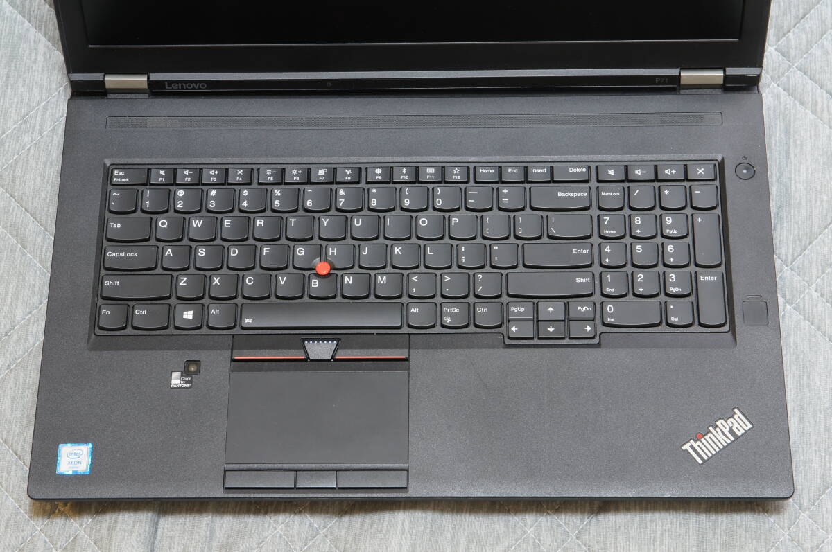ThinkPad P71 Xeon E3-1505M Quadro P5000 メモリ64G SSD500MB 17.3 4K Win10 Pro カラーキャリブレーション 付属品多数 良品 送料込みの画像3