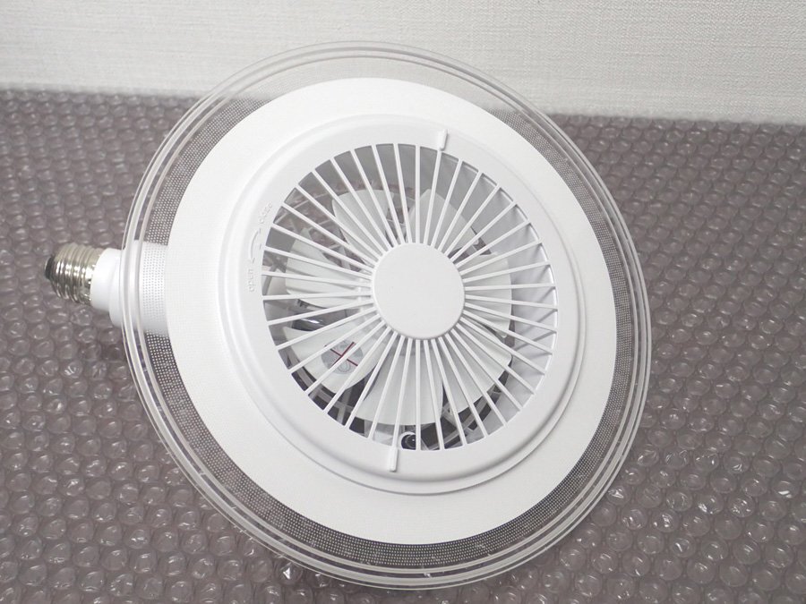 ●CCK●2022年製 ファン付き LEDミニライト 調色/調光タイプ 白熱電球60W相当 D.FLC-6.0VE (管理No-JAN3732）の画像2