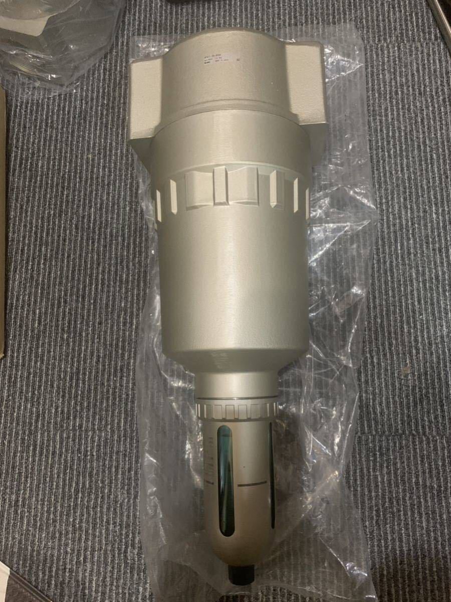 エアーコンプレッサー 明治機械 GKH-22A 6P 中圧 給油式 エアーコンプレッサー 明治機械 GKH-22A 6P 中圧 給油式