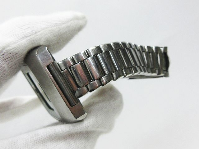 ■ 不稼働品 ジャンク CITIZEN シチズン 9010-095014 Liquid Crystal リキッドクリスタル デジタル 腕時計 シルバー グリーン アンティークの画像8