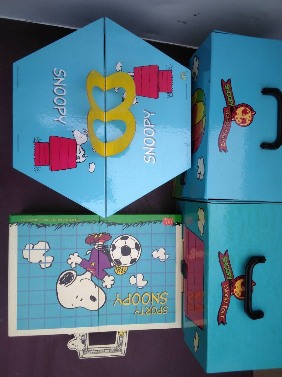 超新品に近いスヌーピー4箱セット(スヌーピー人形たくさんいます)_画像3
