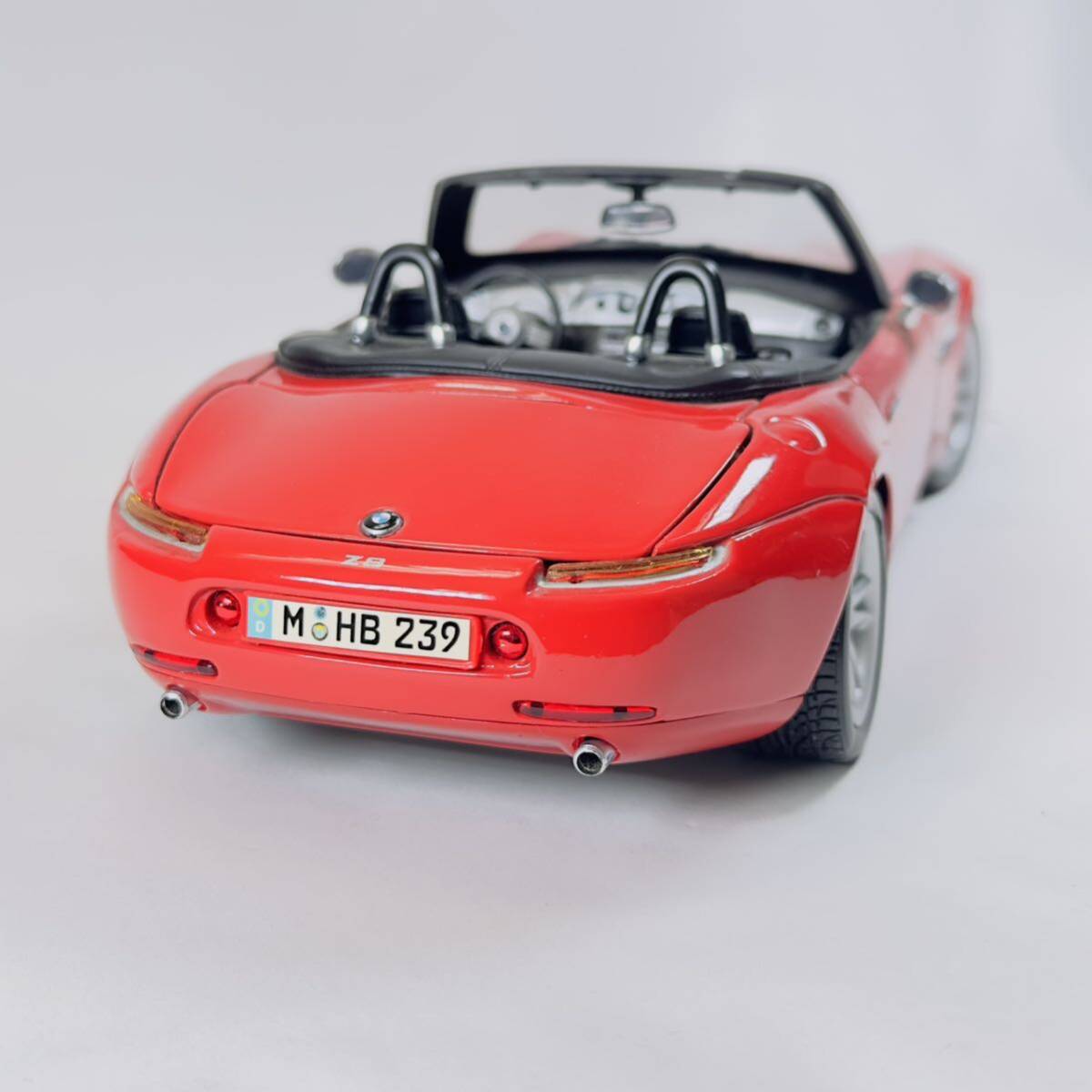 1/18 BMW Z8 Maisto minicar 