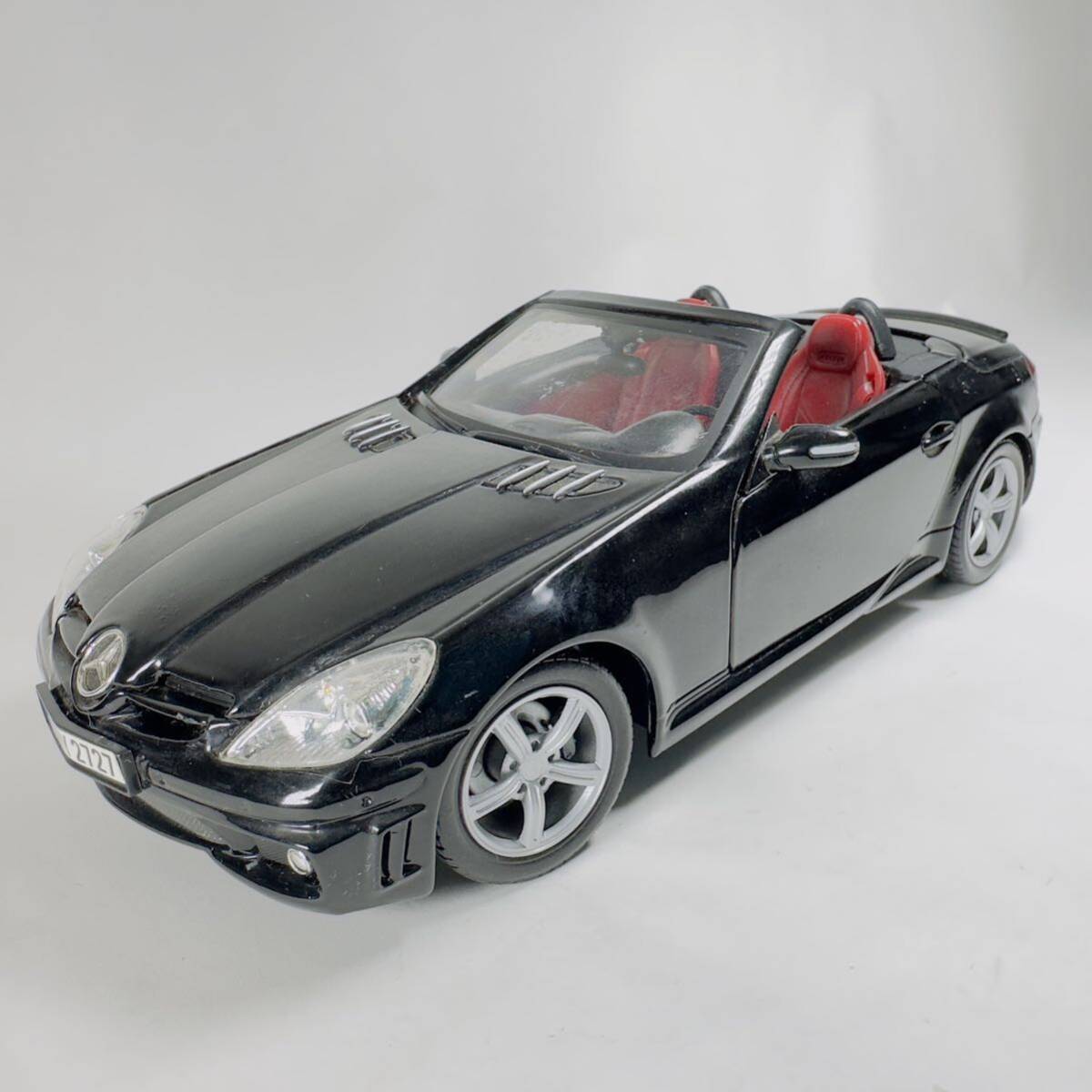 1/18 MOTOR MAX '2005 メルセデスベンツ SLK55 AMG ミニカー _画像1