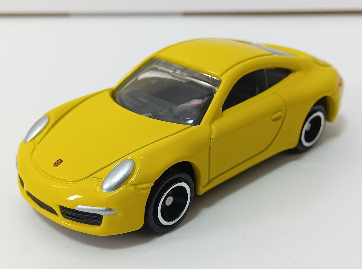 トミカ　ポルシェ 911 カレラ （ 初回特別カラー ）イエロー　黄色　サスペンション _画像2