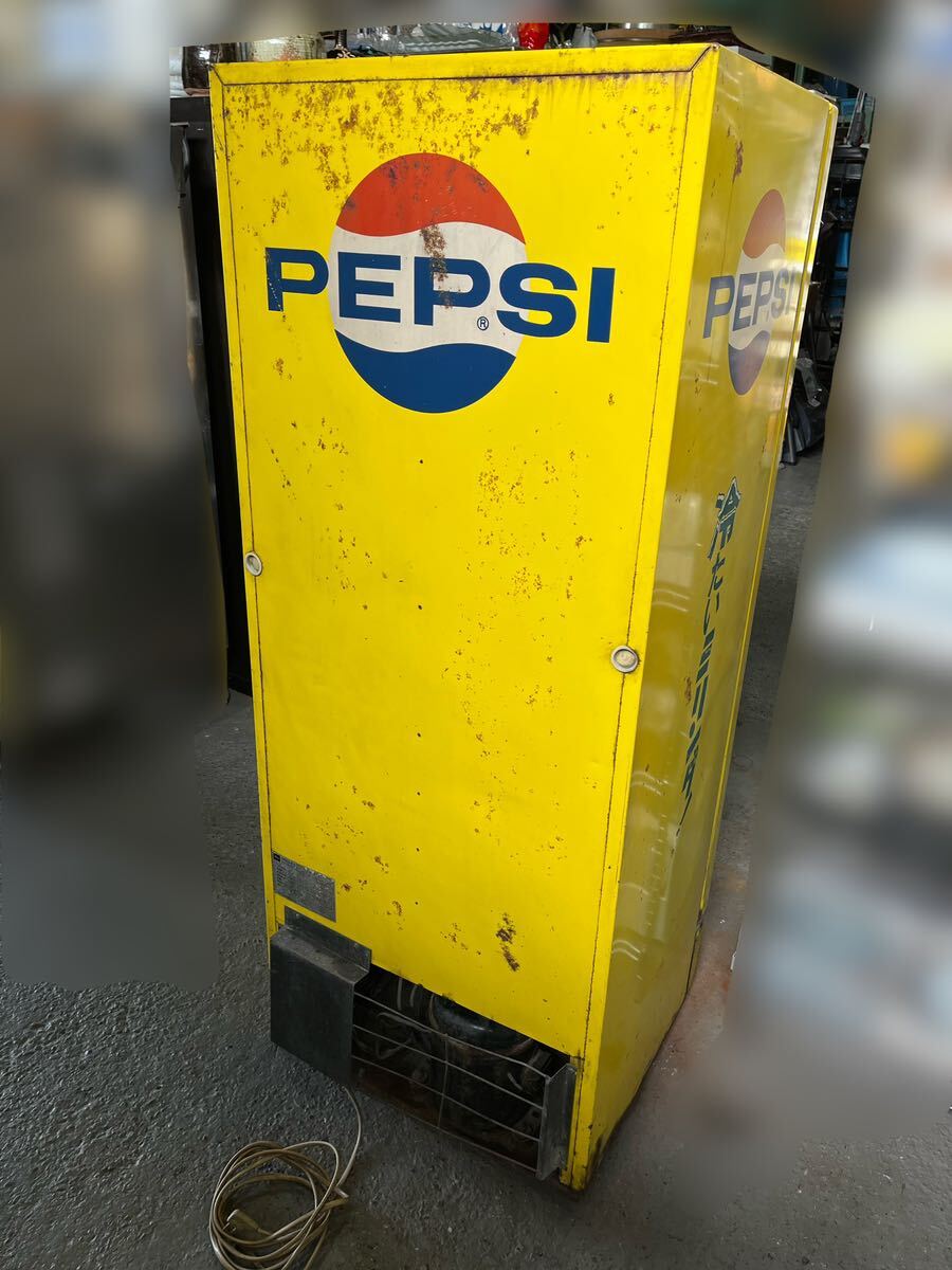 * rare goods * Showa Retro * Pepsi bin sale machine *100v*