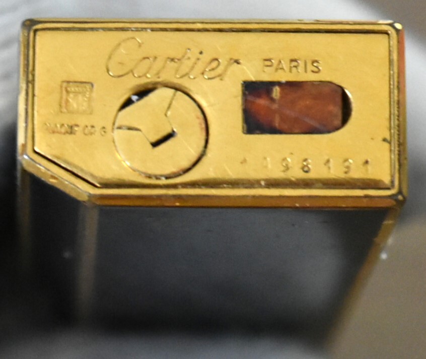 カルティエ Cartier ペンタゴン 五角形 ローラー ガスライター ラッカー ブラック ゴールド 喫煙具 たばこグッズの画像5