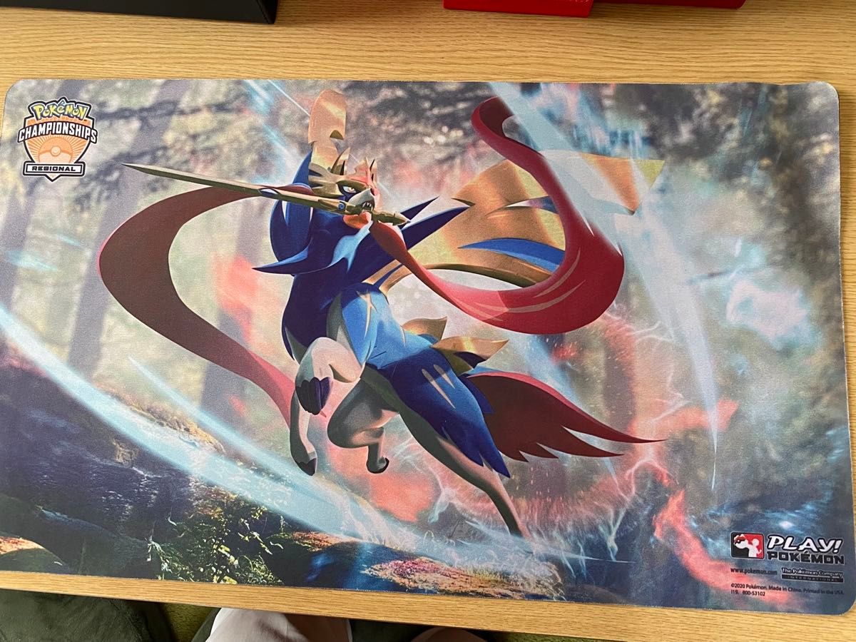 大人気アイテム 2019 公式 ポケモン 日本未発売 プレイマット ZACIAN ザシアン 公式サプライ