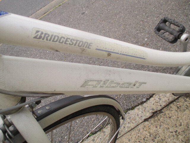 ブリヂストン 27インチ アルベルト  自転車  内装3段  (u2)の画像2