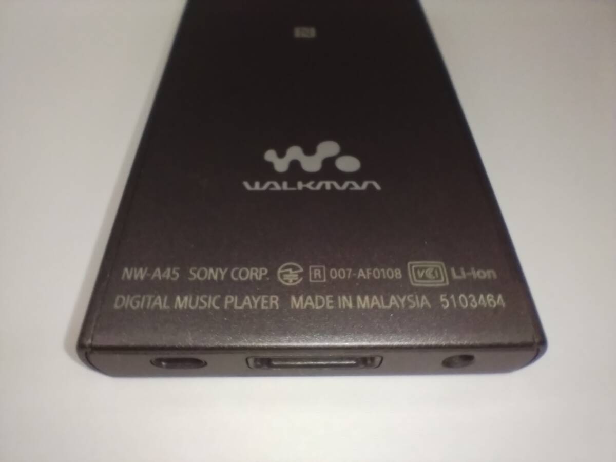 M80 棚21 現状品 SONY NW-A45 WALKMAN ウォークマン ポータブルデジタルオーディオプレーヤー デジタルメディアプレイヤー 4/22の画像3