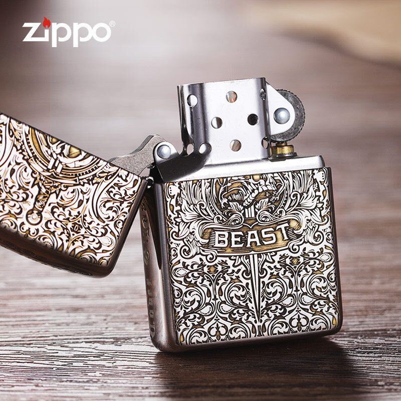 希少 ZIPPO BEAST 剣 喫煙グッズ ジッポー 刻印 オイルライター 真鍮製 新品 ブラックの画像4