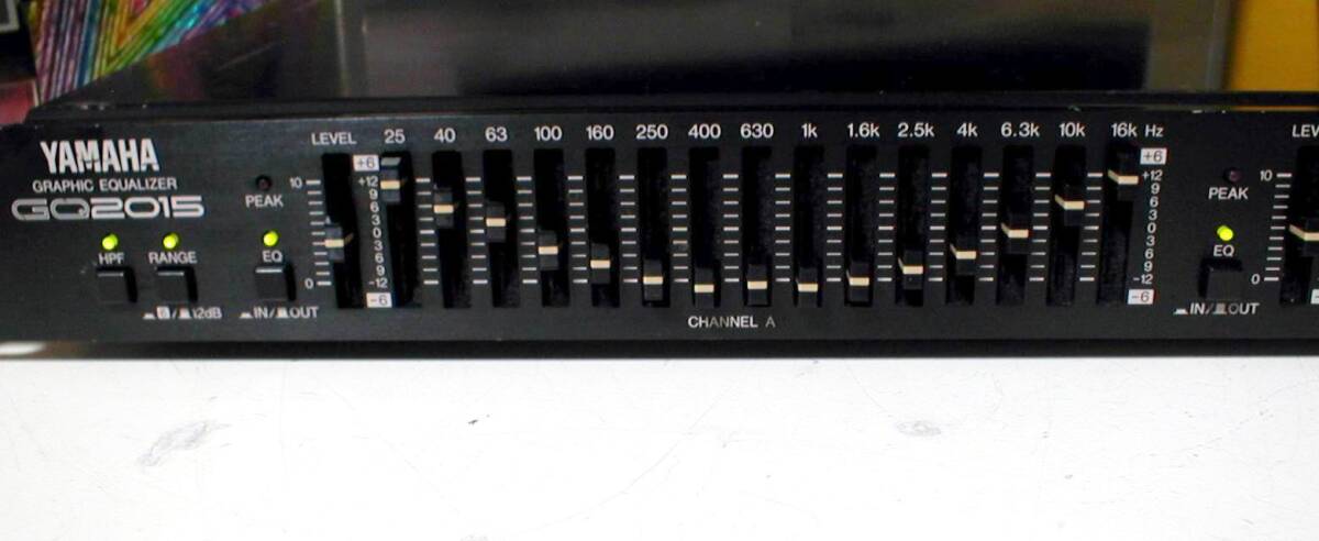 YAMAHA GQ2015 Professional 25Hz～16kHz 15Band 2ch GRAPHIC EQUALIZER 動作OK！ 1Uサイズ 15連 ステレオ グラフィック イコライザーの画像2