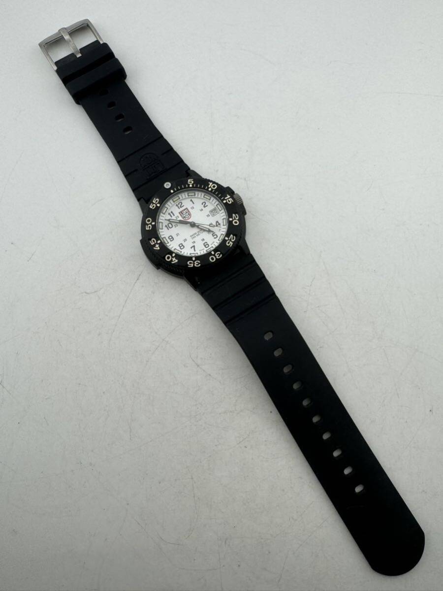 ルミノックス luminox 3000/3900 メンズ 腕時計 クォーツ 文字盤ホワイト ケース付き【k3281】の画像3