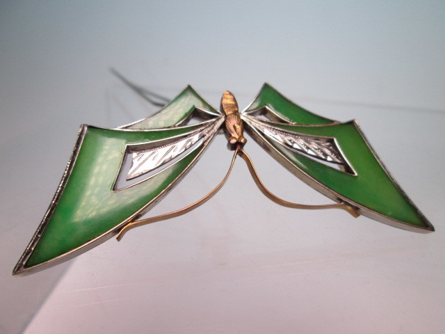 [. month ] antique * pine slope shop engraving skill green. butterfly. ornamental hairpin also case attaching 