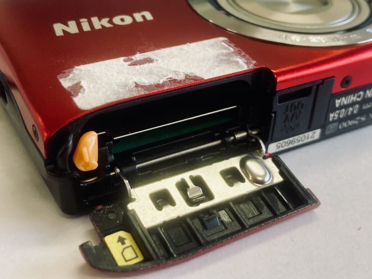 B バッテリー付き Nikon ニコン COOLPIX クールピクス S2900 コンパクトデジタルカメラ デジカメ レッド 動作未確認 ジャンク_画像5