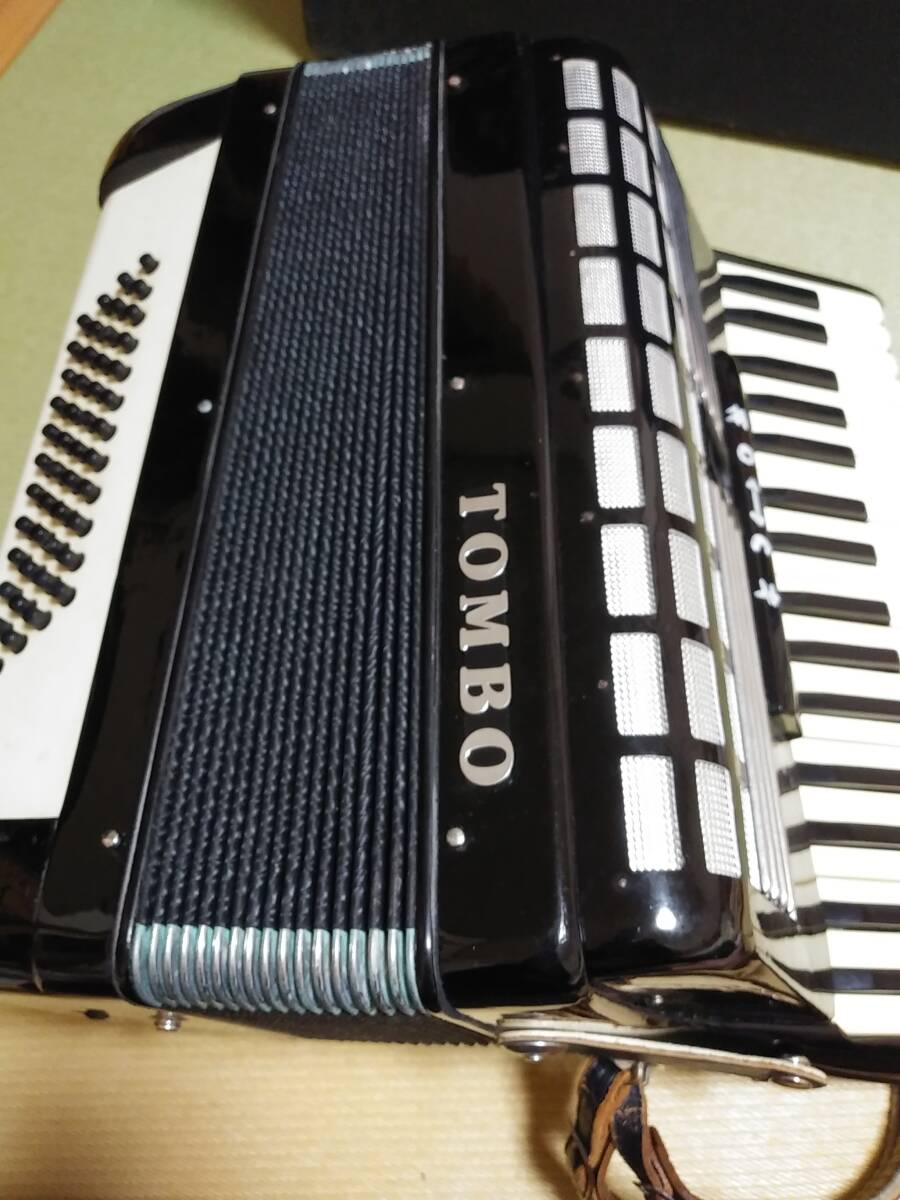 アコーディオントンボ T―18 Yahoo!オークション - TOMBO トンボ アコーディオン T48 音色