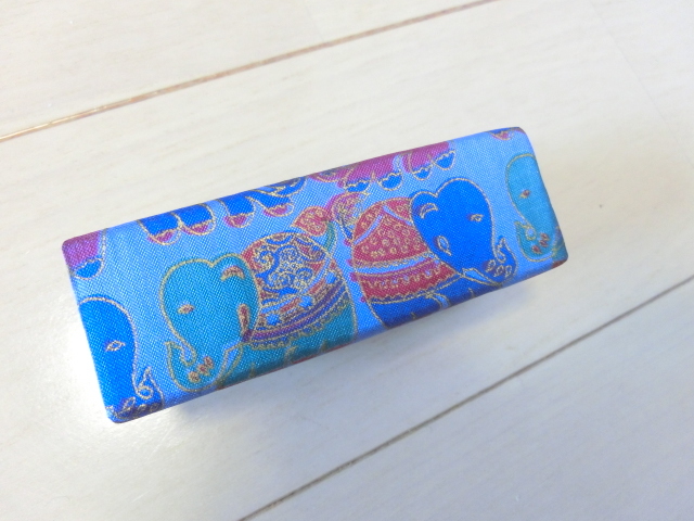  lip case Thai silk .. illustration blue group mirror attaching 