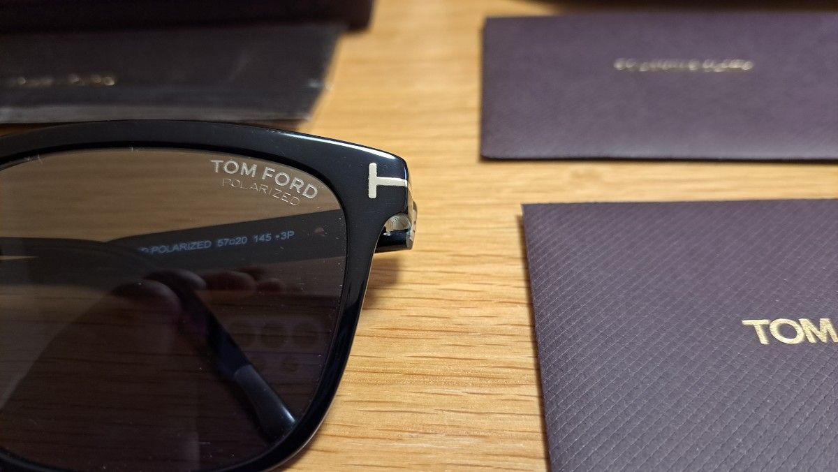 新品未使用 TOM FORD トムフォード  FT0955-D/S 01D 57 サングラス