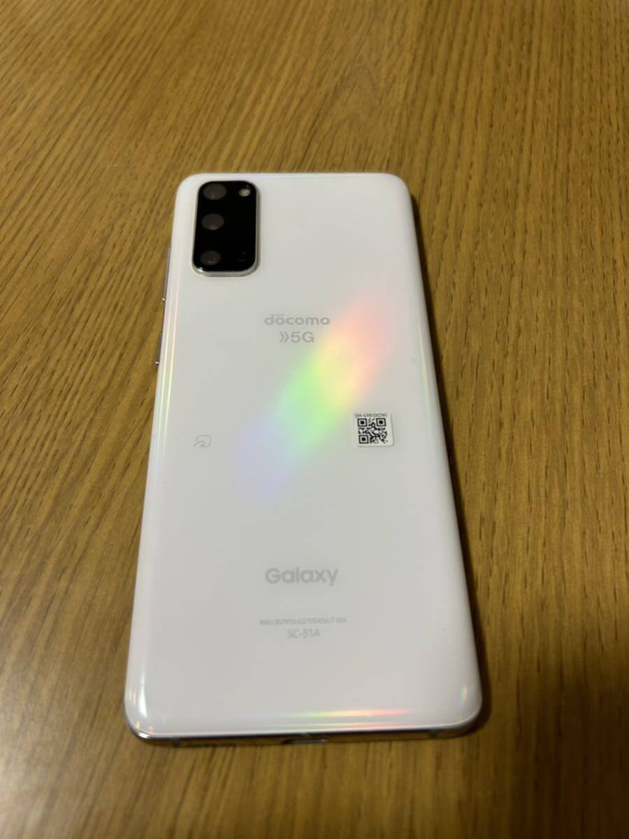 7418円 バッテリー80%以上 良品 A102SH AQUOS zero6 ホワイト 7418円 バッテリー80%以上 良品 A102SH AQUOS zero6 ホワイト