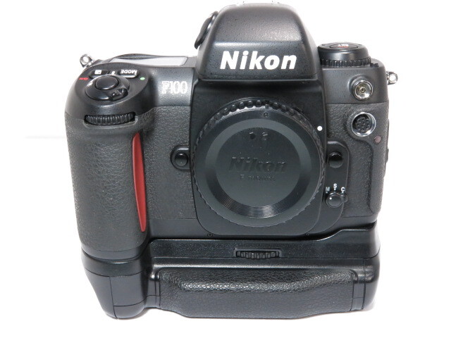 【 訳あり ジャンク 】Nikon F100 ボディー MB-15 グリップ付き ニコン フイルムカメラ [管NI2780]_画像1