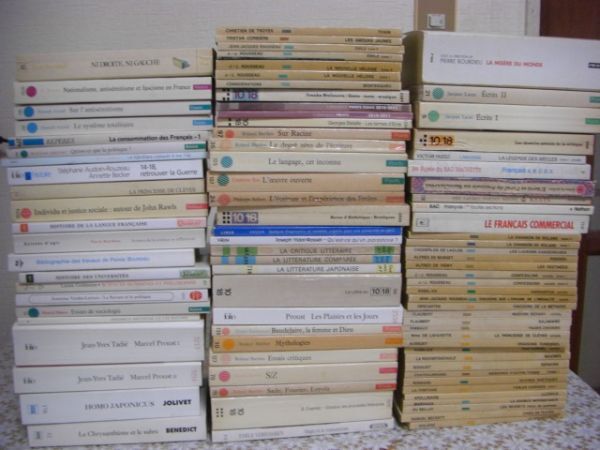 フランス文学哲学洋書 89冊 Rousseu、Jacques Lacan、Roland Barthes、Eco、Flaubert、Proust、Bossuet、Descartes、Hugo 他 A6の画像1