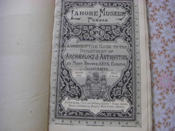  иностранная книга Lahore Museum Days And Hours of Admission,1908 год la отверстие музей B13