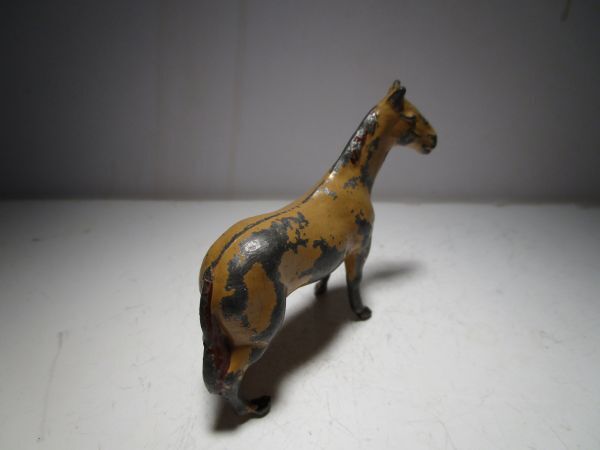 1930～40年代 ヴィンテージ 英国製 馬のオブジェ (Lead製) ジオラマ玩具/古玩具/ミニチュア玩具の画像6