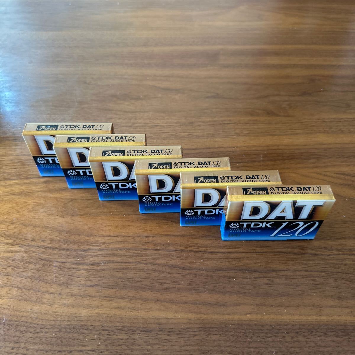 DATテープ（TDK DA-R120S×6本、SONY DT-60RA×3本）の画像2