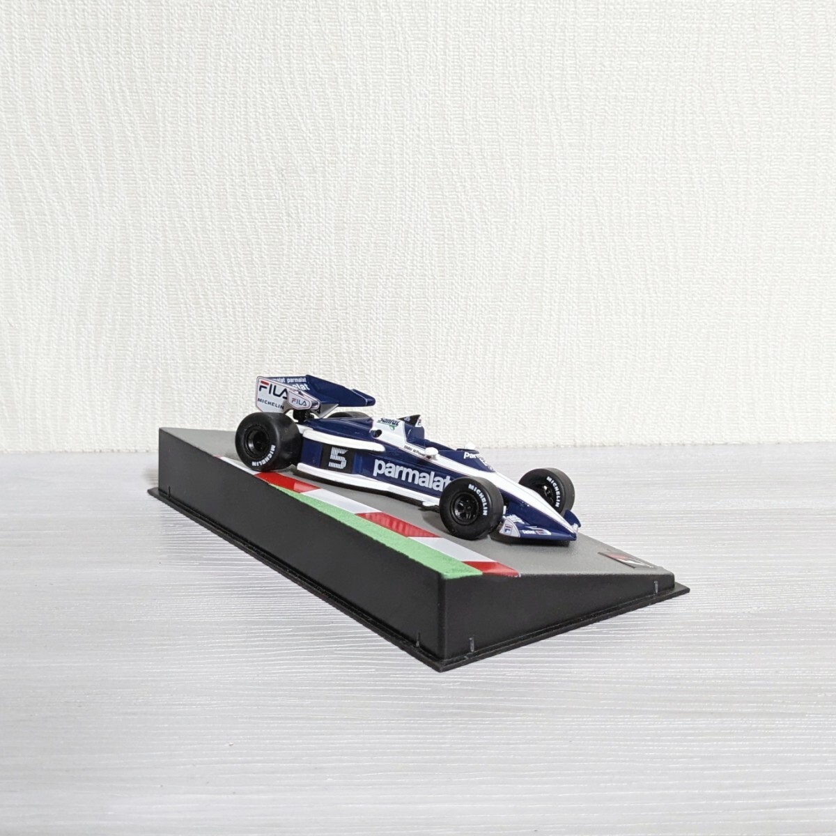 1/43 F1 ブラバム BT52B 1983 #5 ネルソン・ピケ Brabham BT52B デアゴスティーニ ダイキャスト ミニカー_画像6