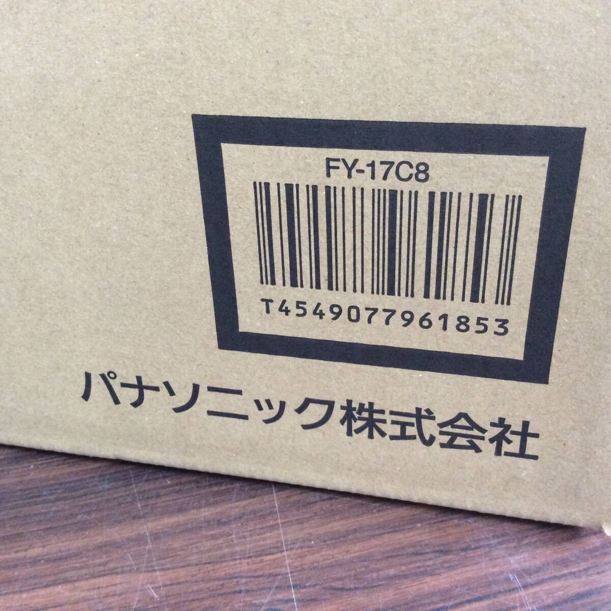 【WH-0281】未使用 Panasonic パナソニック 天井埋込形換気扇 FY-17C8 埋込寸法177mm角 適用パイプ径φ100mm 天埋換気扇_画像3