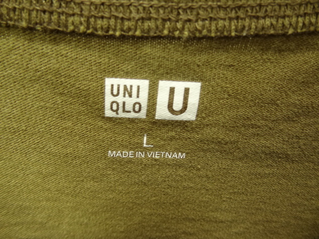 全国送料無料 ユニクロ UNIQLO U メンズ 綿100%素材 厚手 半袖 くすみカラー カーキーグリーン色 クルーネックTシャツ Lサイズ_画像2