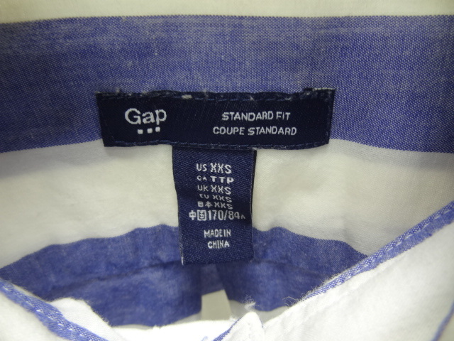 全国送料無料 ギャップ GAP ボーイズ＆レディース 綿100%素材 太いボーダー柄 長袖 BDシャツ メンズサイズXXS(155-163)_画像2