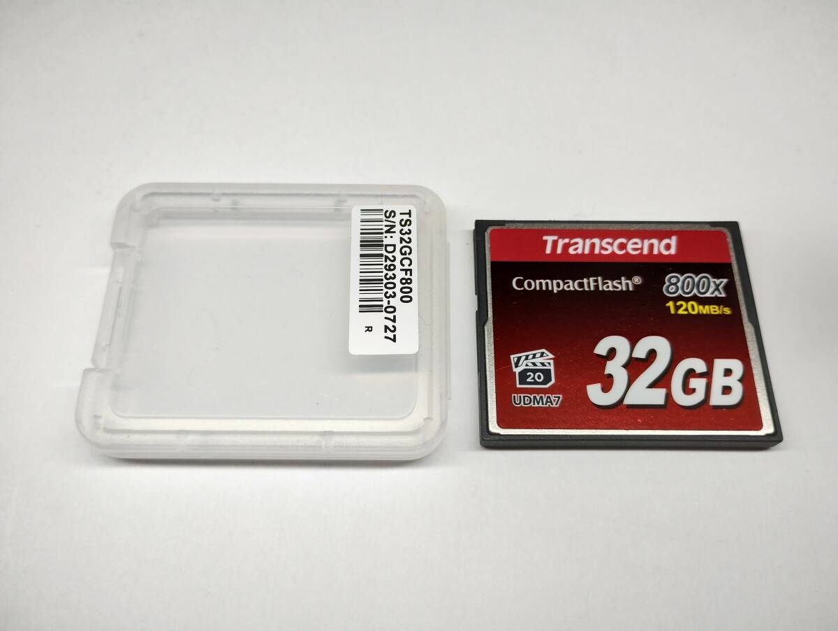 ケース付き　32GB　Transcend　800x　CFカード　フォーマット済み　メモリーカード　コンパクトフラッシュカード_画像1